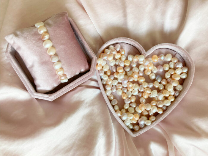 White, Pink, and Orange Natural Pearls Bracelet and Necklace Set (150cm & 18cm)) – Bild 5