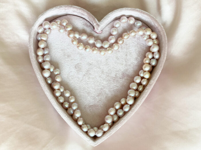 Natural Round Light Lavender Pearls Necklace (75cm) - Image 1