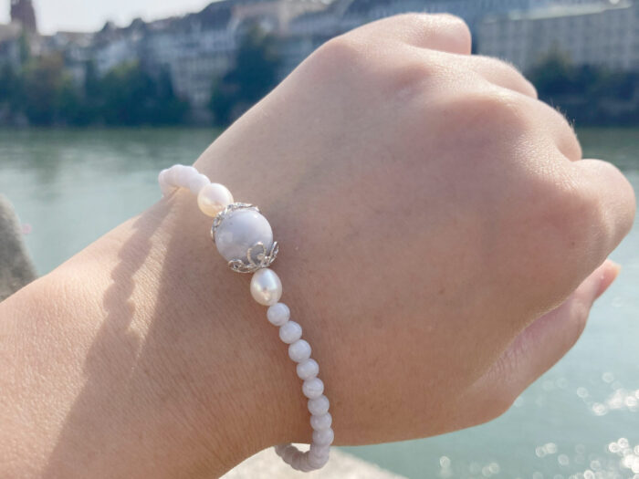 Natural Blue Lace Agate Bracelet with Freshwater Pearls – Handcrafted Gemstone Jewelry - Image 1